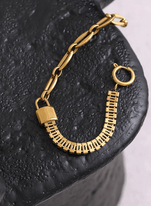 Baguette Stones and Oval Link Bracelet ~ With Ring  Clasp for Charms - Perception0one.com